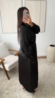 Robe Élégance Satinée – Image 4