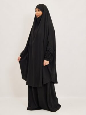 Jilbeb deux pièces à manches lycra noir, vu de trois-quarts